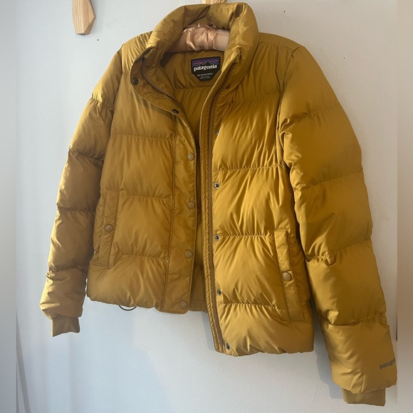 EUC Patagonia Silent Down Jacket, cosmic gold, xsmall - Picture 4 of 8